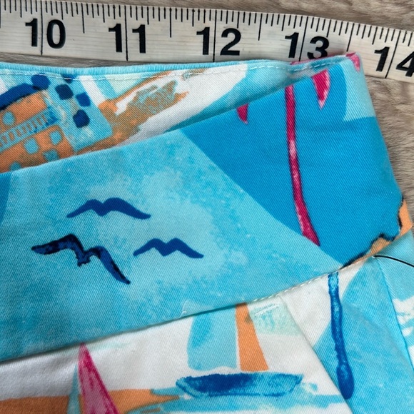 Crown & Ivory | Beach Theme Scalloped Hem Shelby Shorts - Picture 3 of 8